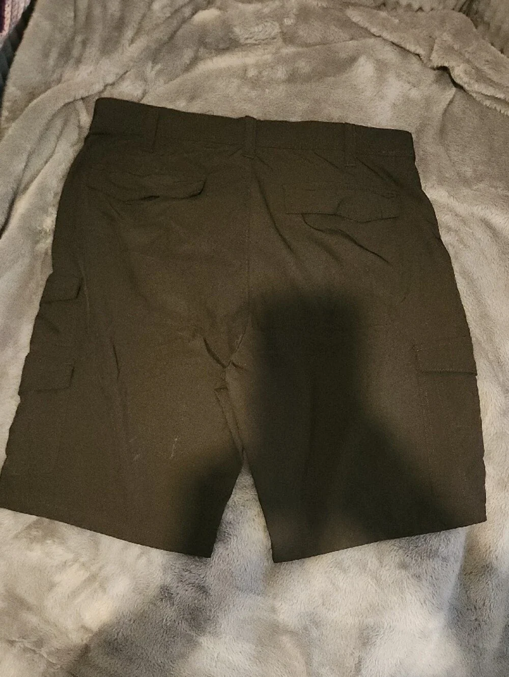 IR0N CO. Men’s Black Cargo Shorts with Utility Pockets